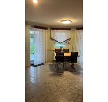 Schöne, helle teilmöblierte Wohnung 2 Zimmer mit Bad und Terrasse - Burghaun