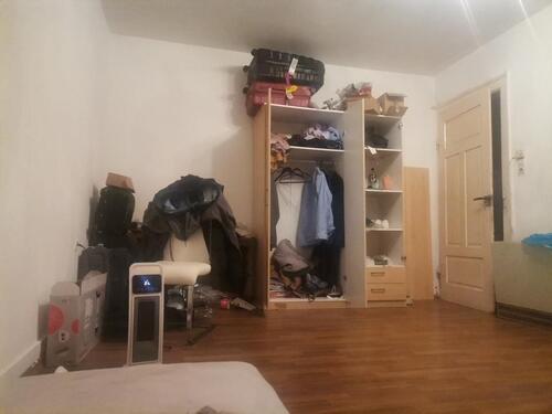 Foto - 1 Zimmer in 3 zimmer wohnung - 330,00&nbsp;EUR Kaltmiete, ca.&nbsp; 25,00&nbsp;m&sup2;