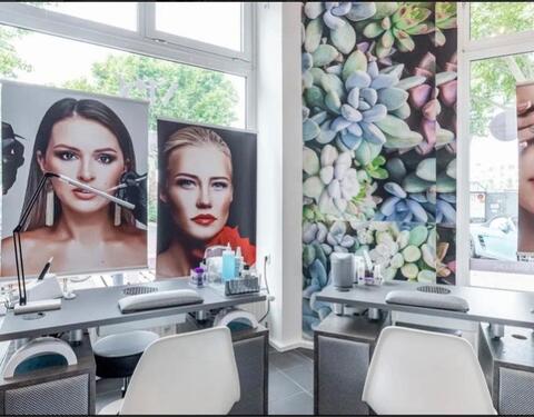 Foto - Beauty Studio Untermieten - 50,00&nbsp;EUR Kaltmiete, ca.&nbsp; 25,00&nbsp;m&sup2;
