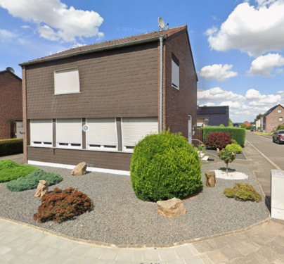 Foto - Freistehendes Einfamilienhaus - 1.340,00&nbsp;EUR Kaltmiete, ca.&nbsp; 127,00&nbsp;m&sup2;