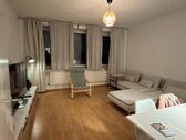 Foto - 2-Zimmer-Altbauwohnung mit Aufzug in zentraler Lage- sofort frei!