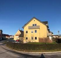 Schöne, helle Erdgeschoßwohnung mit Garage, Itzgrund