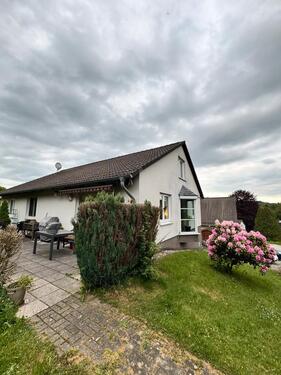 Foto - Kautionsfreies Bungalow Nümbrecht-Winterborn Garage Terrasse