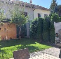 Familienfreundliches Reihenhaus, A+, provisionsfrei - Holzkirchen