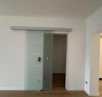 3 Raum Wohnung mit Balkon frisch renoviert - Essen Stadtbezirk V