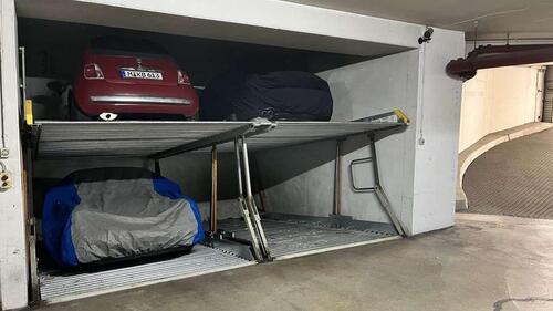 Foto - Tiefgaragenstellplatz in München Schwabing - Duplex unten