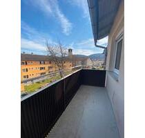 MT an CS 23.1 zum 16.02 Kompakte 2 Zimmer Wohnung mit Balkon - Wertheim