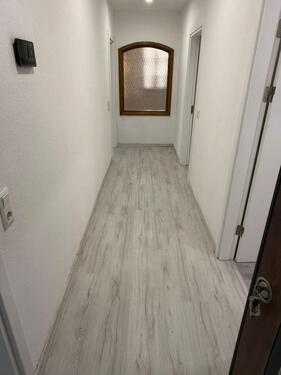 Foto - 3,5 -Zimmer-Wohnung in zentraler Lage in Ichenhausen zu vermieten