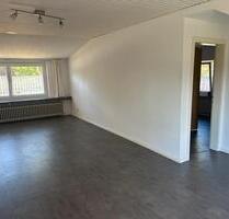 Helle 4-Zimmer-Dachgeschosswohnung mit Garten - Meldorf