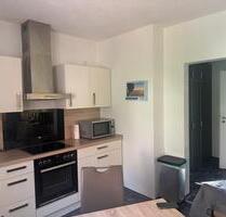 Idyllische 4-Zimmer Wohnung in Kaiserpfalz - Nebra (Unstrut) Idyllische 4-Zimmer Wohnung in Kaiserpfalz - Nebra (Unstrut)