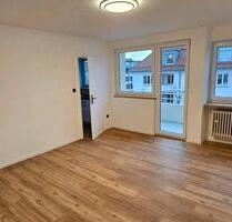 Erstbezug kernsanierte möblierte 2-Zimmer Wohnung in Schwabing. - München Schwabing-West
