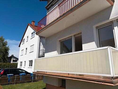 Foto - Modernisierte 3-Zimmer-Wohnung mit 2 Balkonen & Garage