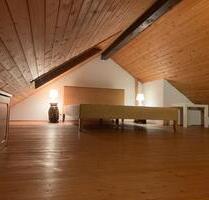 Schöne, helle Dachgeschosswohnung 1,5 Maisonette ca. 45m2 - Dietzenbach