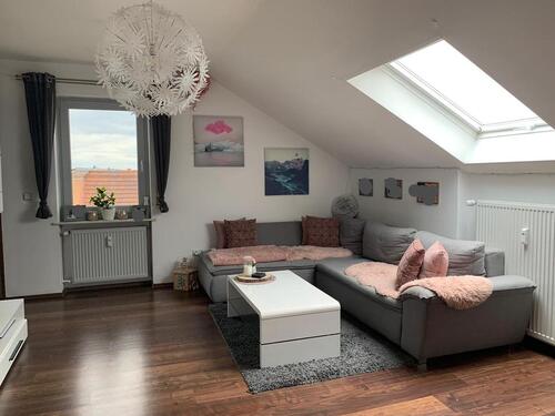 Foto - Wunderschöne 3,5-Zimmer-DG-Wohnung mit EBK in Schwarzenfeld