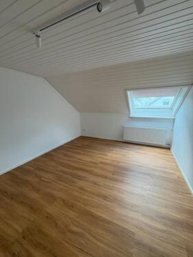 Foto - 3 Zimmer Dachgeschoßwohnung zur Miete in Nersingen