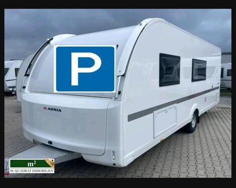 Foto - Wohnwagen-Wohnmobil Stellplätze, Zaun, geschottert, Video
