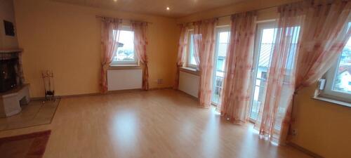 Foto - 5 Zimmer Einfamilienhaus zur Miete in Buchen (Odenwald)