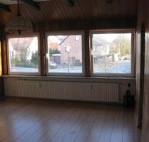 Freiburg Elbe 75 m² große DG-Wohnung mit Balkon - Freiburg (Elbe)
