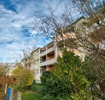 sanierte altersgerechte 2-Raum Wohnung im Betreuten Wohnen - Weißenfels