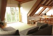 Foto - Lichtdurchflutete 4 Zi.-Dachgeschoss-Maisonette-Wohnung