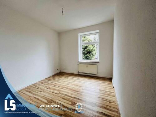 Foto - Großzügig, zentrumsnah, mit Balkon!