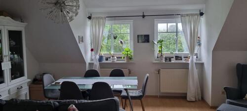 Foto - Helle Obergeschosswohnung in ruhiger Lage