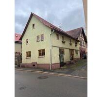 Einfamilienhaus 180qm - 45.000,00&nbsp;EUR Kaufpreis, ca.&nbsp; 180,00&nbsp;m&sup2; in Bad Liebenstein (PLZ: 36448)