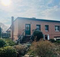 Modernisiertes Massivhaus mit Wärmepumpe & großem Grundstück - Sternberg