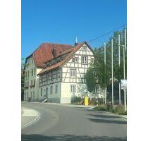 Neuwertige 4,5-Zimmer-Familienwohnung (ca. 105 m²) in 88639 Wald