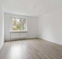 Wohnen im Grünen: Renovierte 1 Zimmer-Wohnung am Stadtrand von Halle! - Halle (Saale) Frohe Zukunft