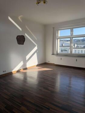 Foto - Lichtdurchflutete und großzügig geschnittene 2 Zimmer-Wohnung im Herzen Elberfelds