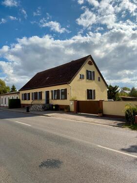 Foto - Großzügiges Haus - 290.000,00&nbsp;EUR Kaufpreis, ca.&nbsp; 234,00&nbsp;m&sup2;
