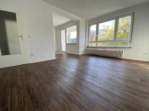 Foto - *** Charmante 2-Zimmerwohnung mit großem S-W-Balkon in ruhiger Lage! ***