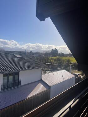 Foto - 4-Zimmer 89qm Dachgeschosswohnung ab sofort verfügbar