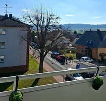 Schöne 3 Zimmer Wohnung **Neu Saniertes Badezimmer** - Gronau (Leine)