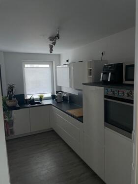 Foto - 2 Zimmer Wohnung - 875,00&nbsp;EUR Kaltmiete, ca.&nbsp; 84,00&nbsp;m&sup2;