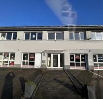 BüroLadenlokal - 750,00&nbsp;EUR Kaltmiete, ca.&nbsp; 163,00&nbsp;m&sup2; in Hünxe (PLZ: 46569)