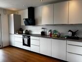 Foto - Moderne 2-Zimmer-Wohnung mit Balkon und EBK in Penzberg
