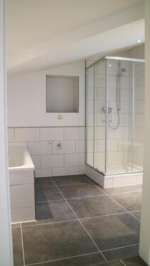 Foto - 2-Raum Wohnung im Dachgeschoss - 475,00 EUR Kaltmiete,