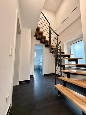 Foto - Moderne Maisonette-Wohnung in zentraler Lage