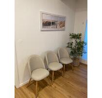 Vergeben Zimmer zur Untermiete in Praxisgemeinschaft - Kitzingen