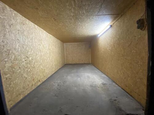 Foto - Garage zu vermieten Strom & Licht