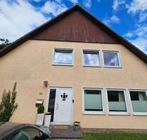 Einfamilienhaus (150 m² Wfl., 369 m² Grdst., 4 Zi., 2 Bäder) - Bremerhaven Wulsdorf