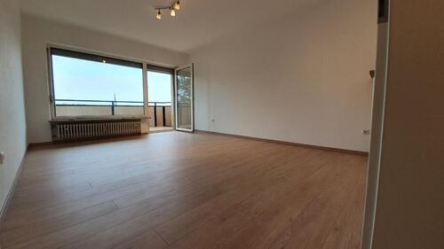 Foto - 3-Zimmer Wohnung mit Balkon, EBK, Garage und Fahrradschuppen