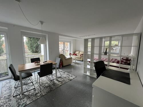 Foto - *Möbliert* Exklusive 1,5-Zimmer-Wohnung mit Terrasse und Fußbodenheizung