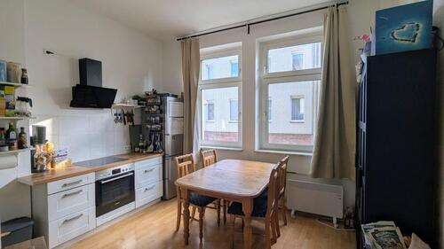 Foto - Gut aufgeteilte Jugendstil 2-ZKB mit Balkon in DU-Mittelmeiderich