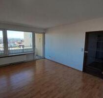 Miete oder Kauf ETW Top Lage 5.OG mit Aufzug leer - Waigolshausen