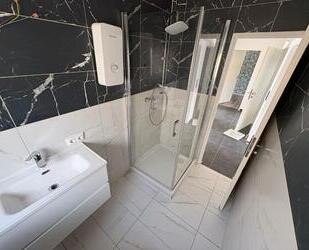 Moderne 3-Zimmer Wohnung-komplett renoviert & mit zwei Balkonen - Frankfurt am Main Sindlingen