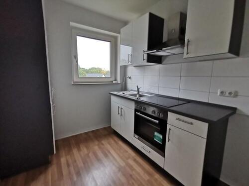 Foto - Ihre Chance - ideale 3,5-Zi.-Wohnung mit Balkon und moderner Küchenzeile
