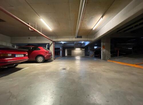 Foto - Zu vermieten: Duplex-Stellplatz (Tiefgarage)